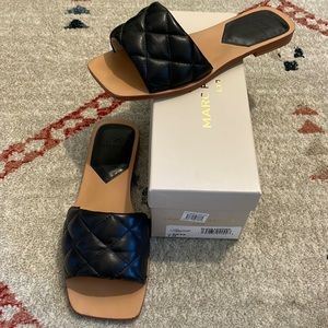 Marc Fisher Reta Slide - Black